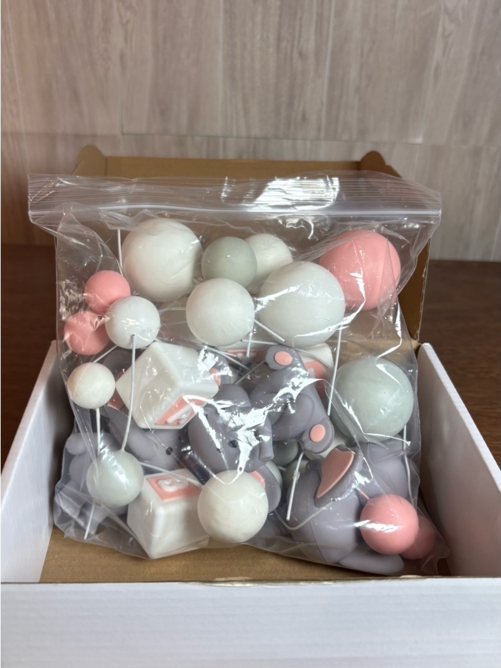 Zafena Pastel Balloon & Elephant Cake Topper Set - Pink, White, Gray Baby Shower